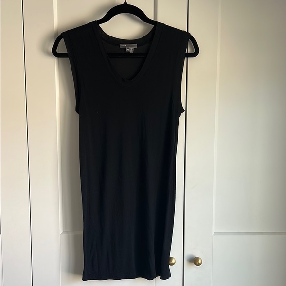 Vince Women's Black Sleeveless Scoop Neck Top | XS - Picture 2 of 5